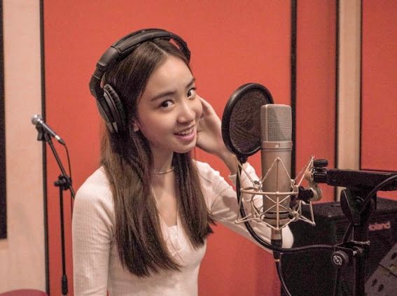Phoebe Merilis Single Be You, Ajak Para Pendengar untuk Mencintai diri Sendiri