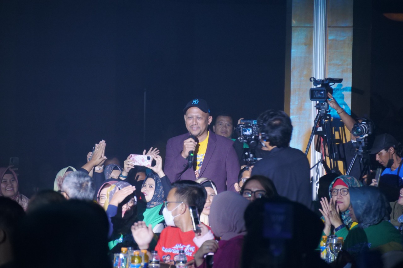 Momen oerayaan perdana HUT Krakatau Sarana Properri