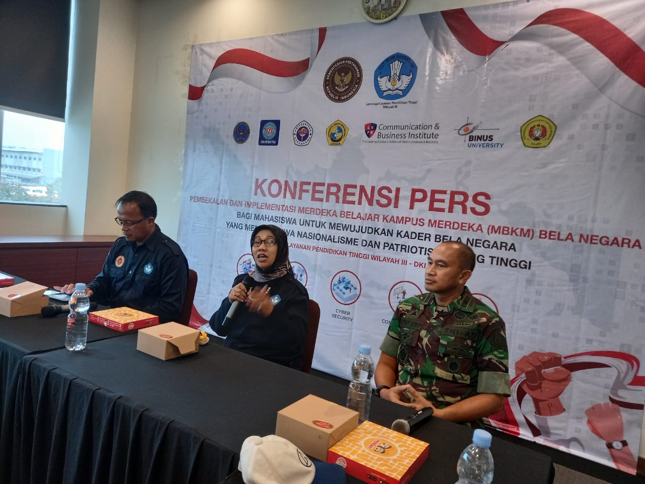 Konferensi Pers peluncuran Program Pertukaran Mahasiswa Merdeka Bela Negara