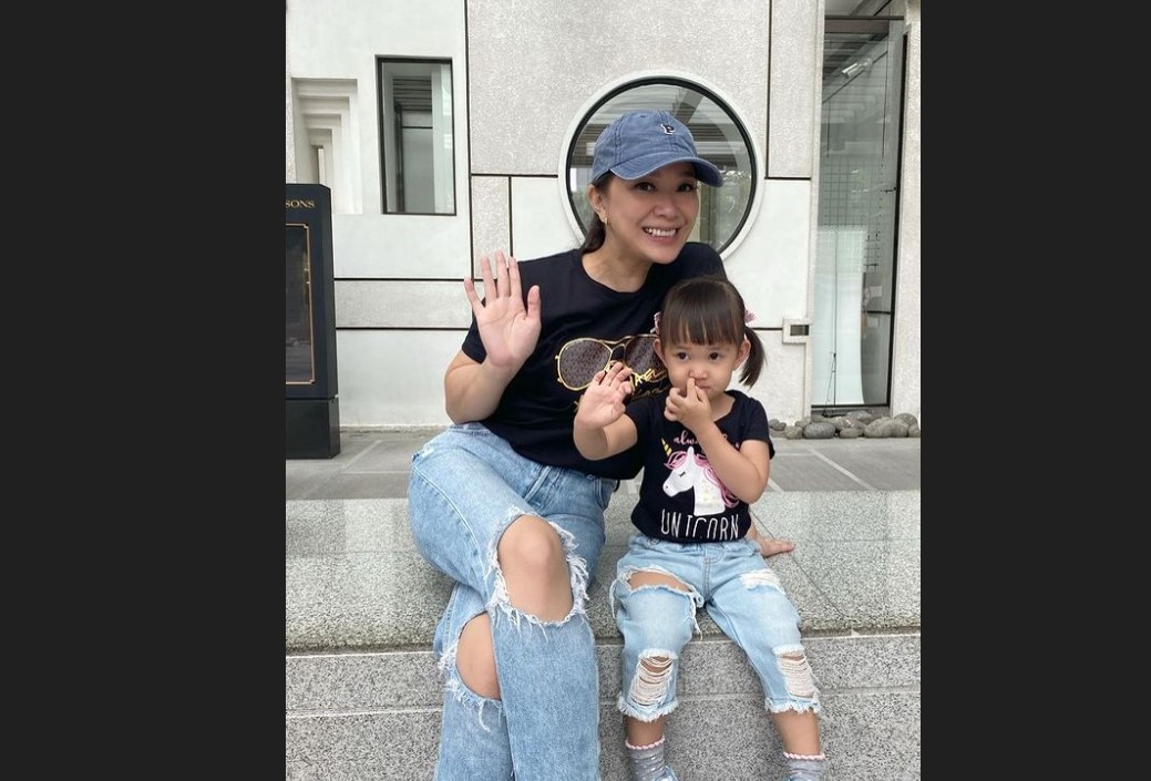 Yuanita Christiani dan putrinya