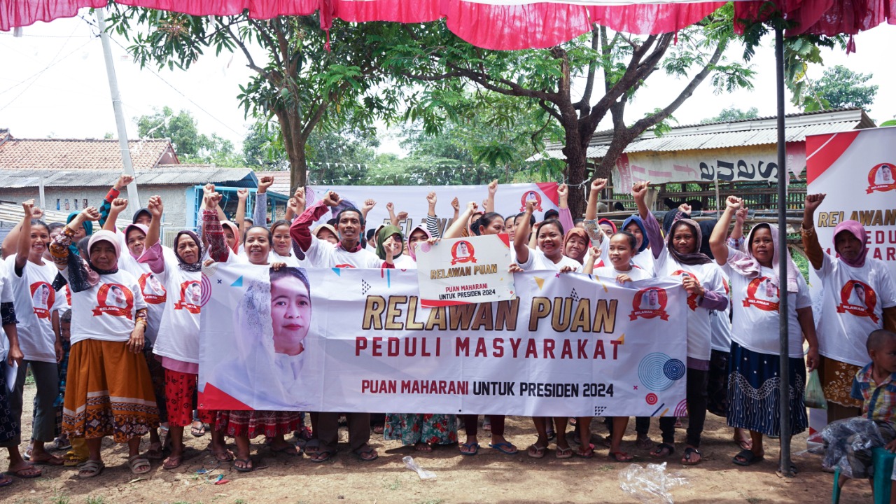 Relawan Puan bersama ratusan petani dari kelompok tani Relawan Puan di Indramayu, Jateng, mendukung Puan Maharani sebagai capres 2024.