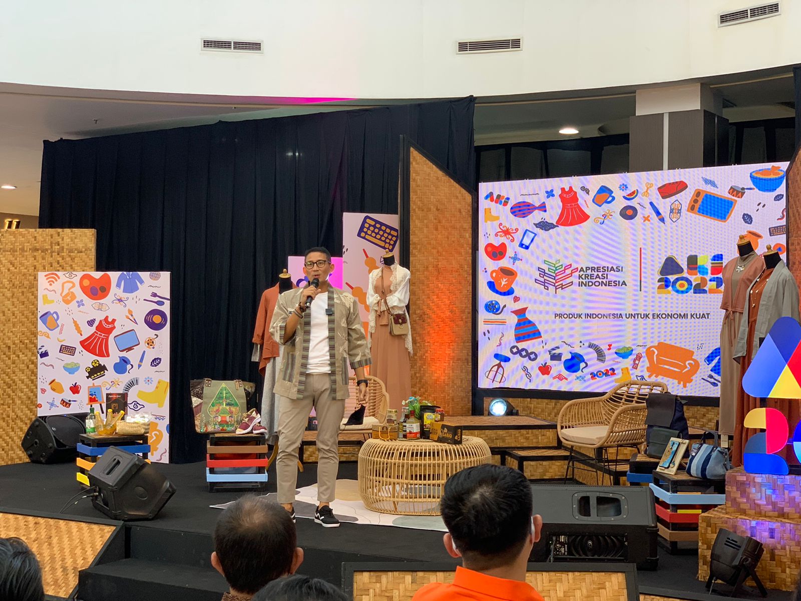 Sandiaga Uno Sukses Beri Wadah Kolaborasi Bagi Pelaku UMKM Ekraf