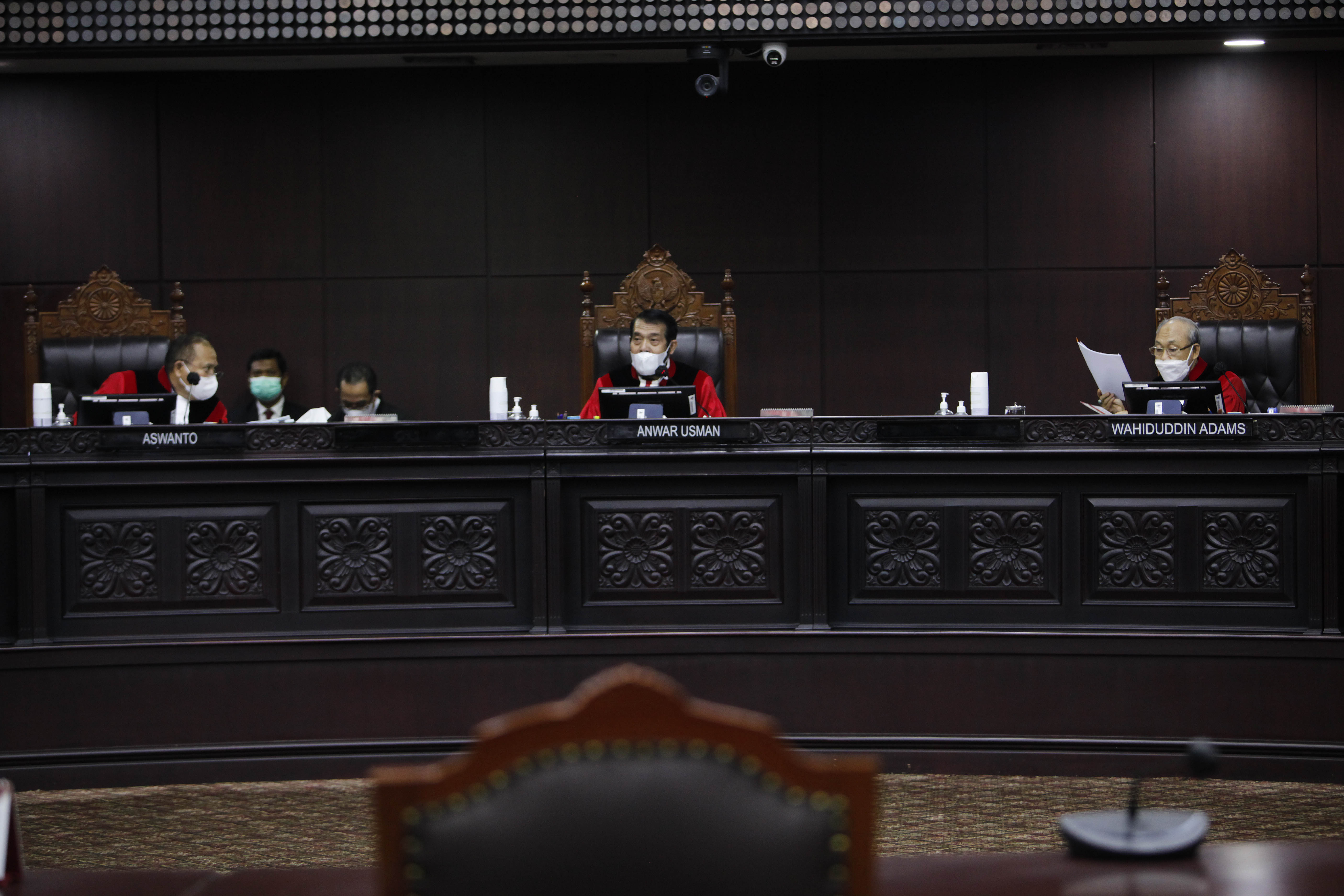 Mahkamah Konstitusi bersidang