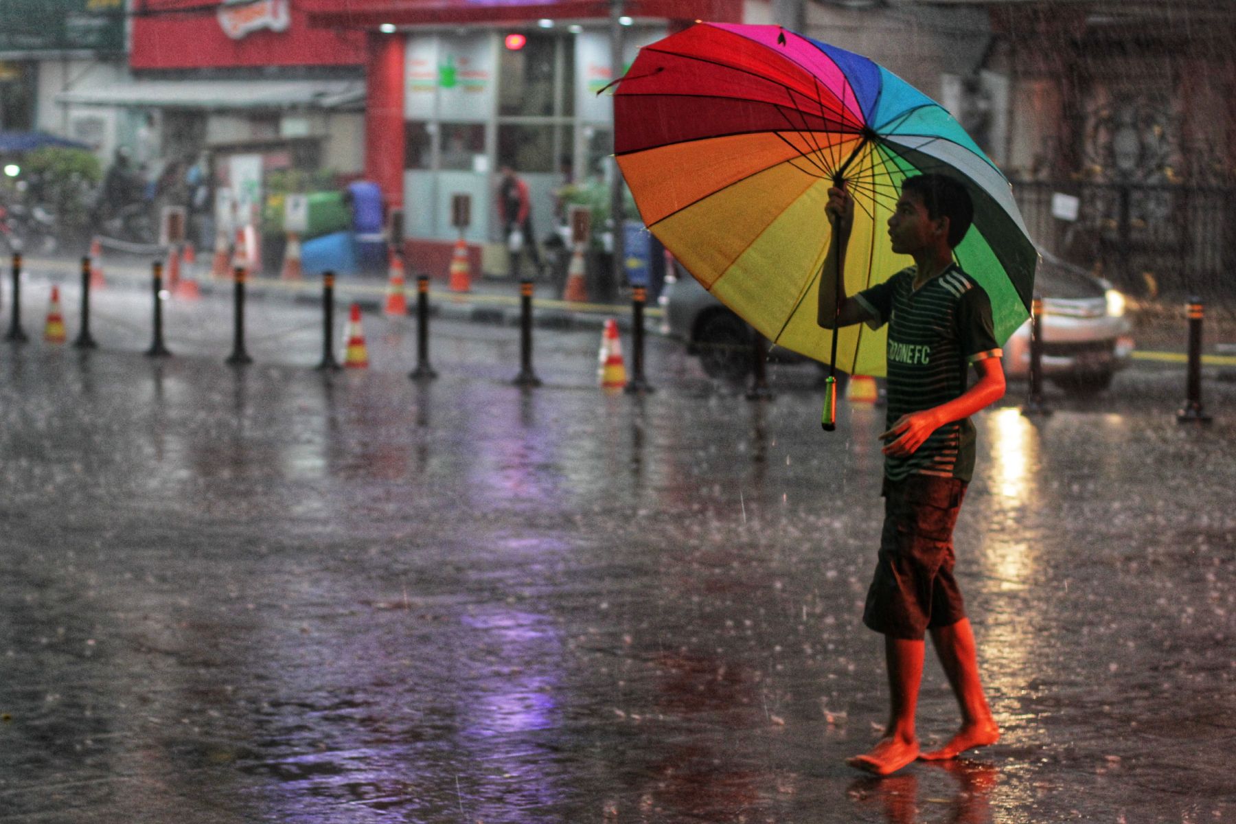 Ilustrasi hujan lebat.