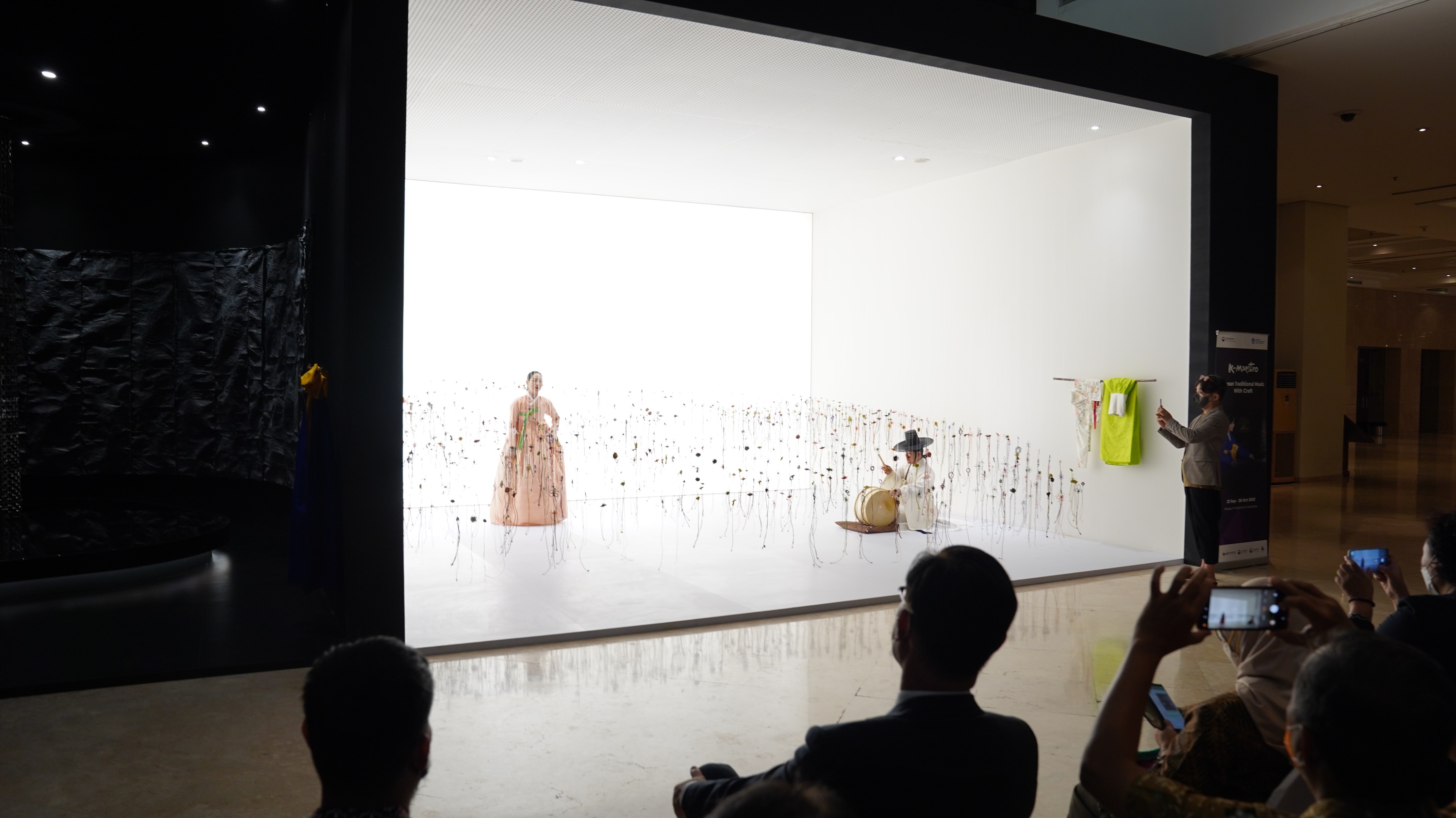 Pertunjukan Pansori di acara pembukaan pameran K-Maestro di Museum Nasional Jakarta. 