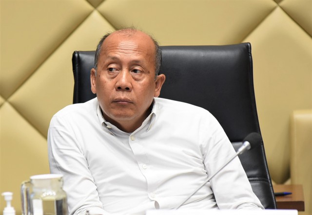Wakil Ketua Komisi II DPR RI Saan Mustofa saat memimpin rapat kerja Komisi II DPR dengan Wamen ATR/BPN.