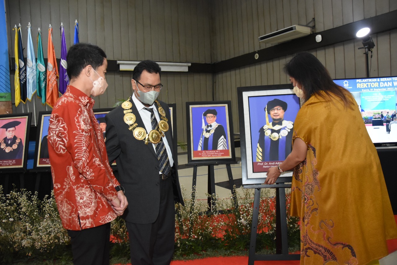  Pelantikan Prof. Dr. Andi Adriansyah, M. Eng dilantik menjadi Rektor Universitas Mercu Buana (UMB) periode 2022 – 2026.