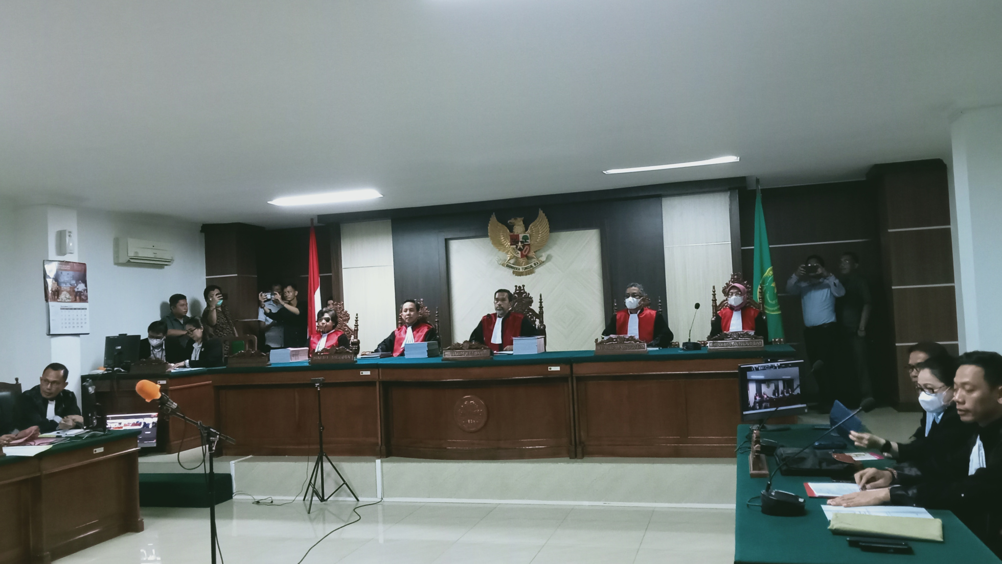 Suasana sidang pelanggaran HAM berat Paniai, Papua Barat di Ruang Sidang Prof Bagir Manan, Pengadilan Negeri Makassar Kelas 1 Khusus.
