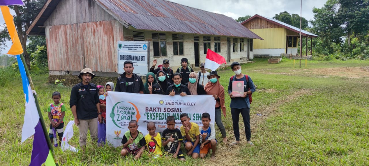 Penyaluran zakat ke desa Maleo Jaya, Banggai, Sulawesi Tenggara; Desa Negeri Sepa, Maluku Utra dan Desa Domas, Serang Banten.