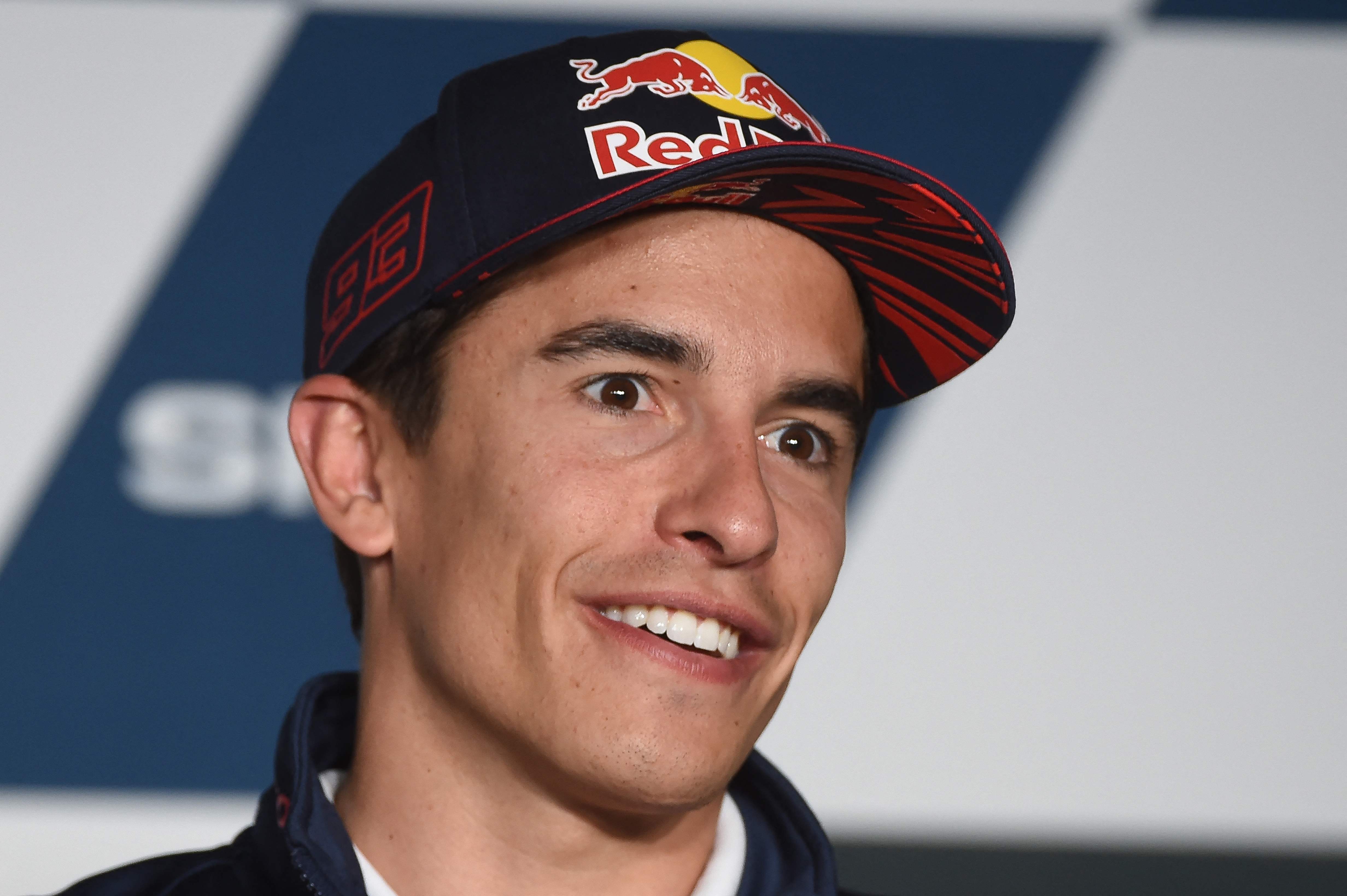Pembalap tim Repsol Honda Marc Marquez saat memberikan keterangan pers.