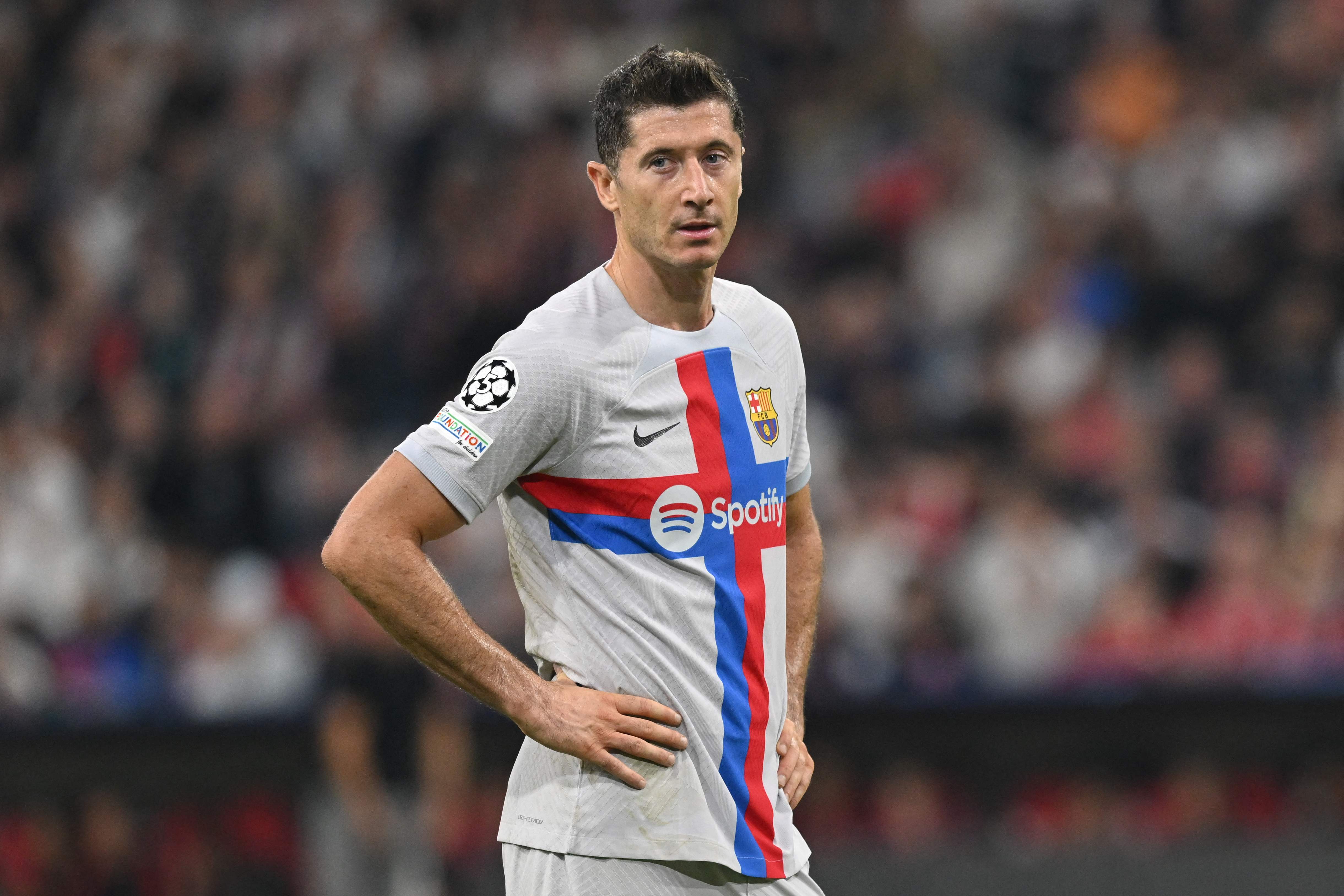 Penyerang Barcelona Robert Lewandowski