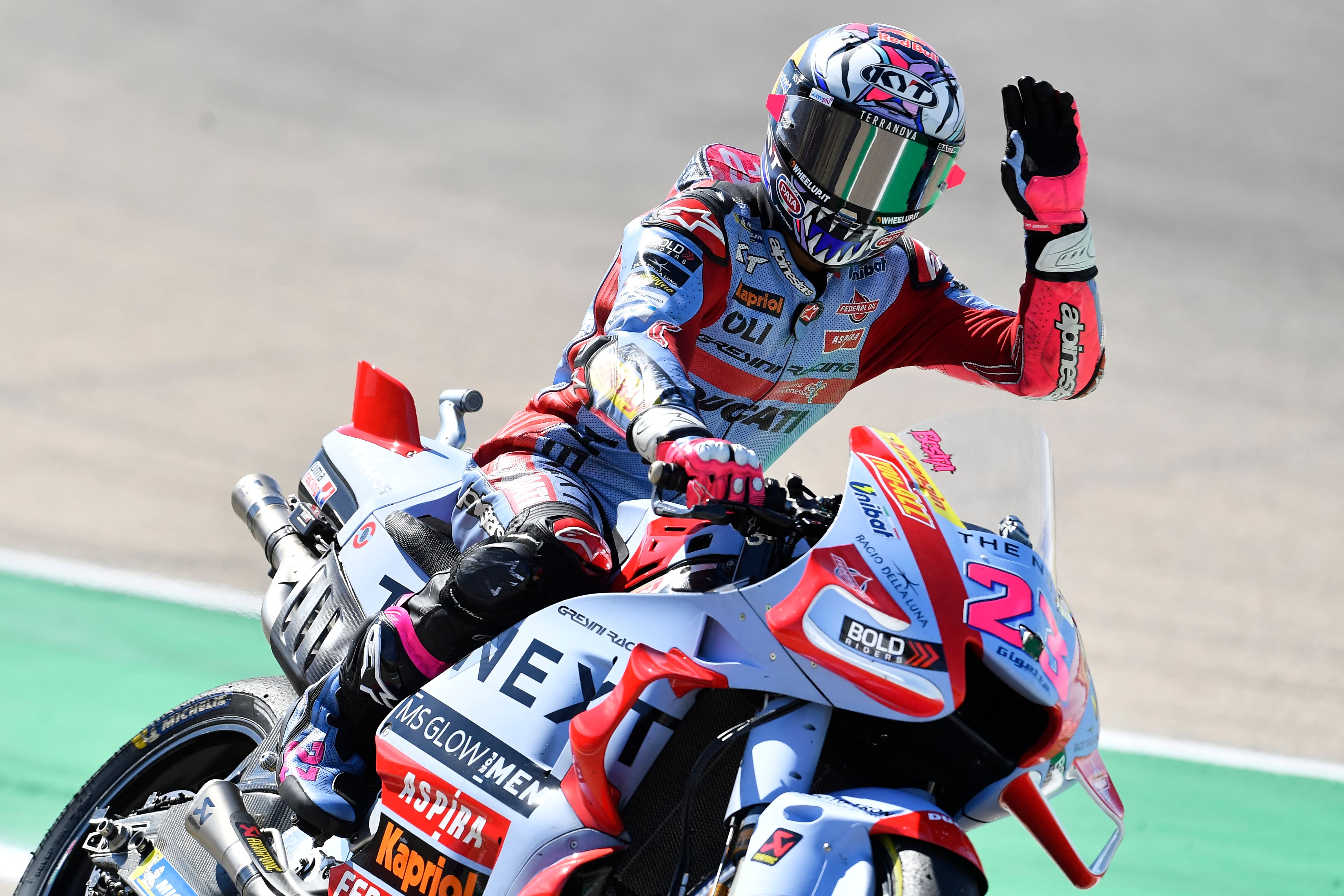 Pembalap Gresini Ducati, Enea Bastianini juara di MotoGP Aragon, Minggu (18/9).