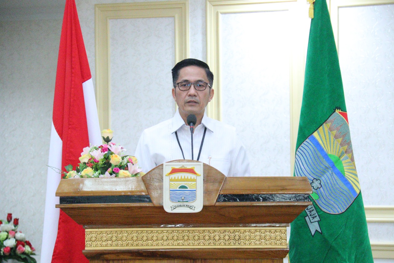 Sekda Palembang Ratu Dewa saat sosialisasi KTP Digital kepada Organisasi Perangkat Daerah (OPD) di Palembang, Kamis (22/9).