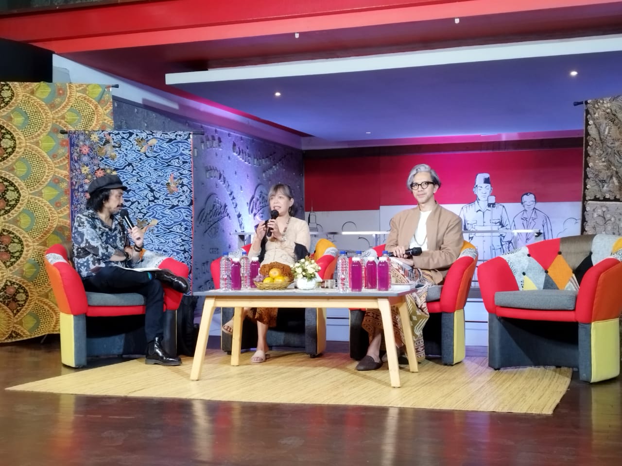 Didiet Maulana Berharap Kebaya Jadi Ciri Khas Seperti Kimono