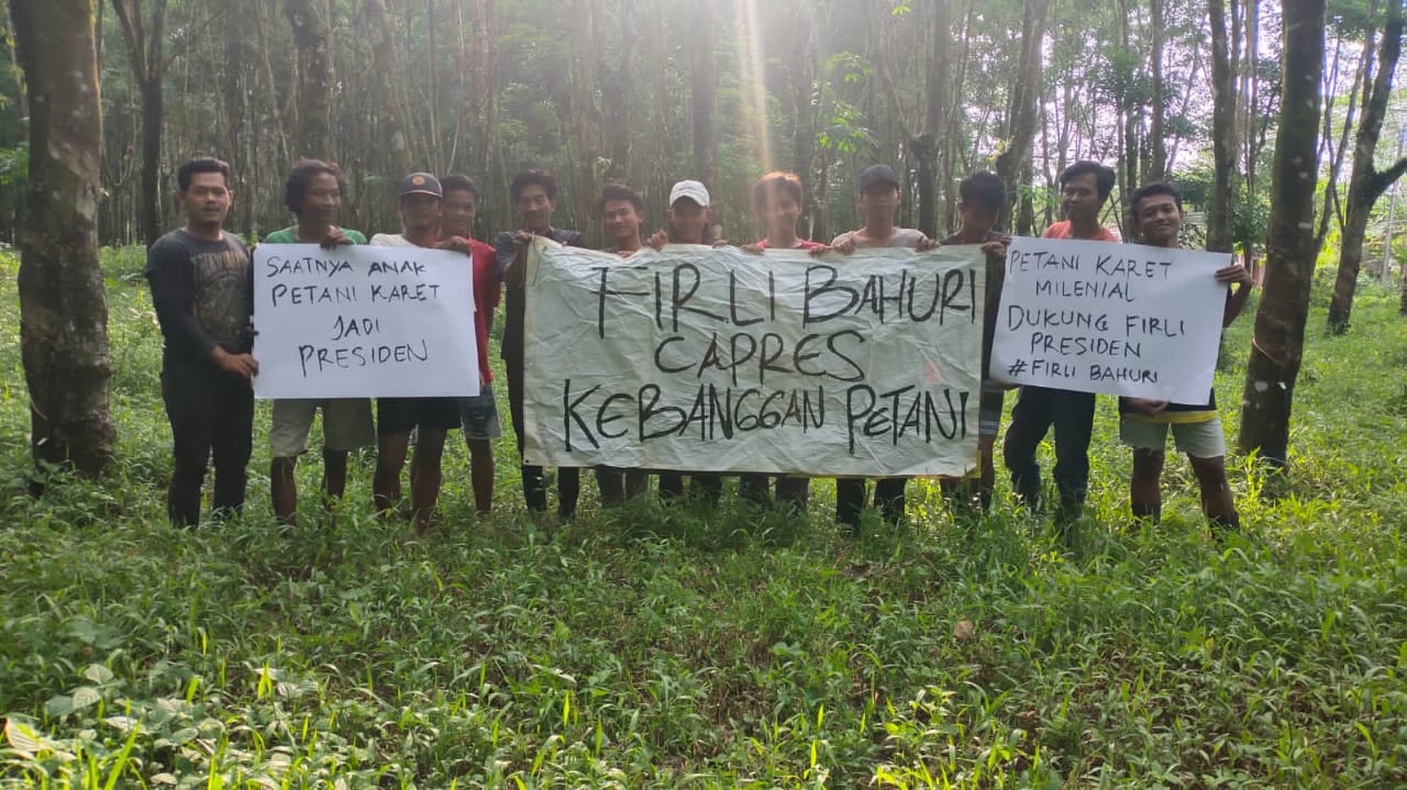  Barisan Petani Karet Milenial Penggemar Firli, Tapanuli Selatan, Sumut.