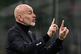 Pelatih AC Milan Stefano Pioli