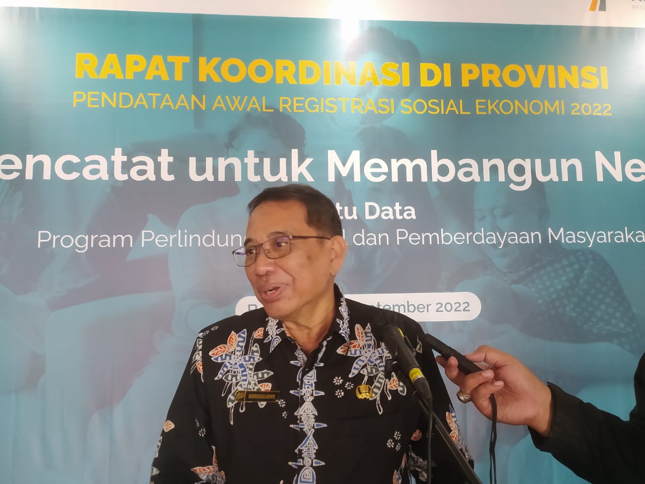 Kepala Badan Pusat Statistik (BPS) Jawa Barat Marsudijono