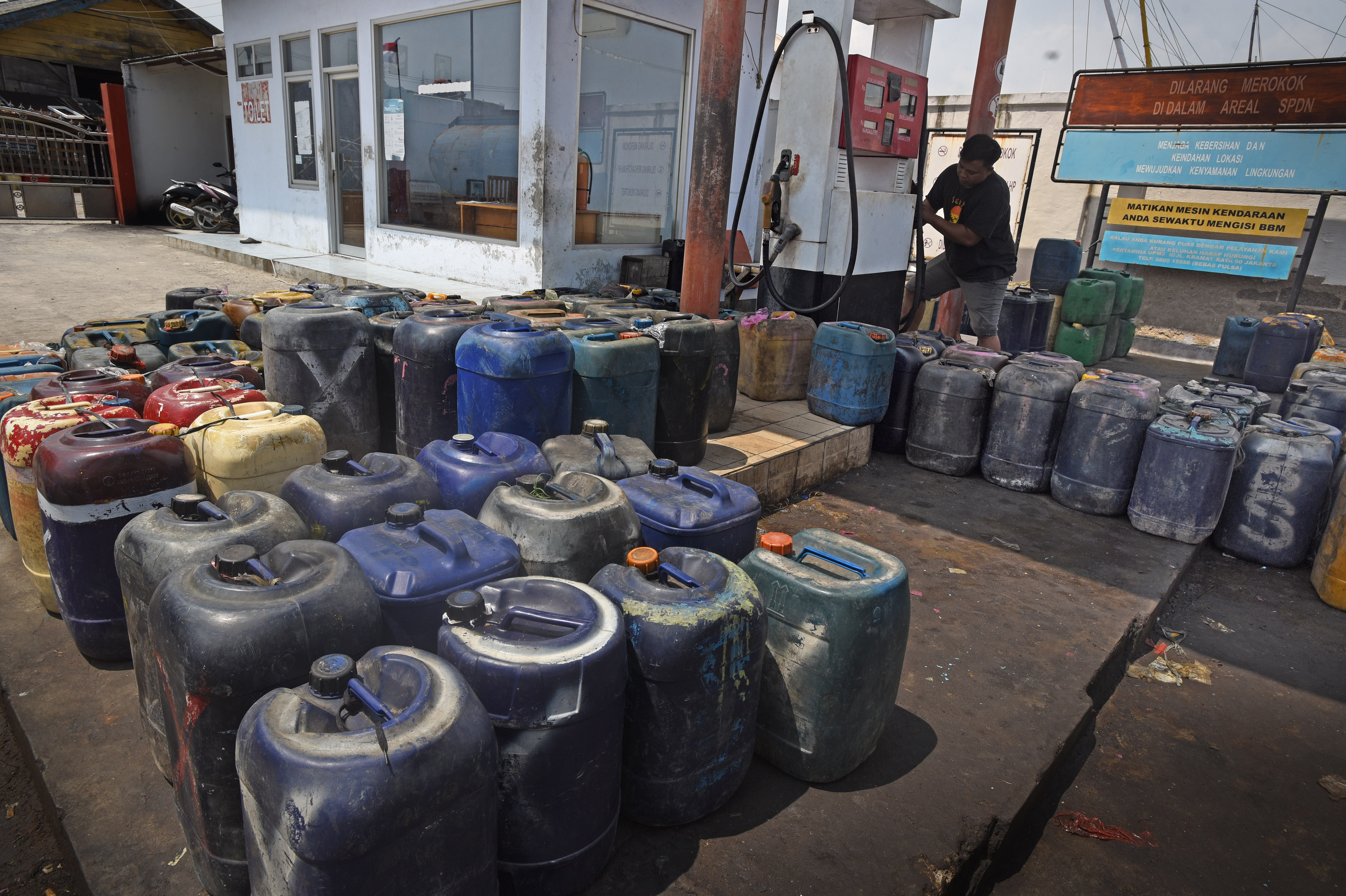 NasDem Nilai Tepat Pengalihan Subsidi BBM ke BLT