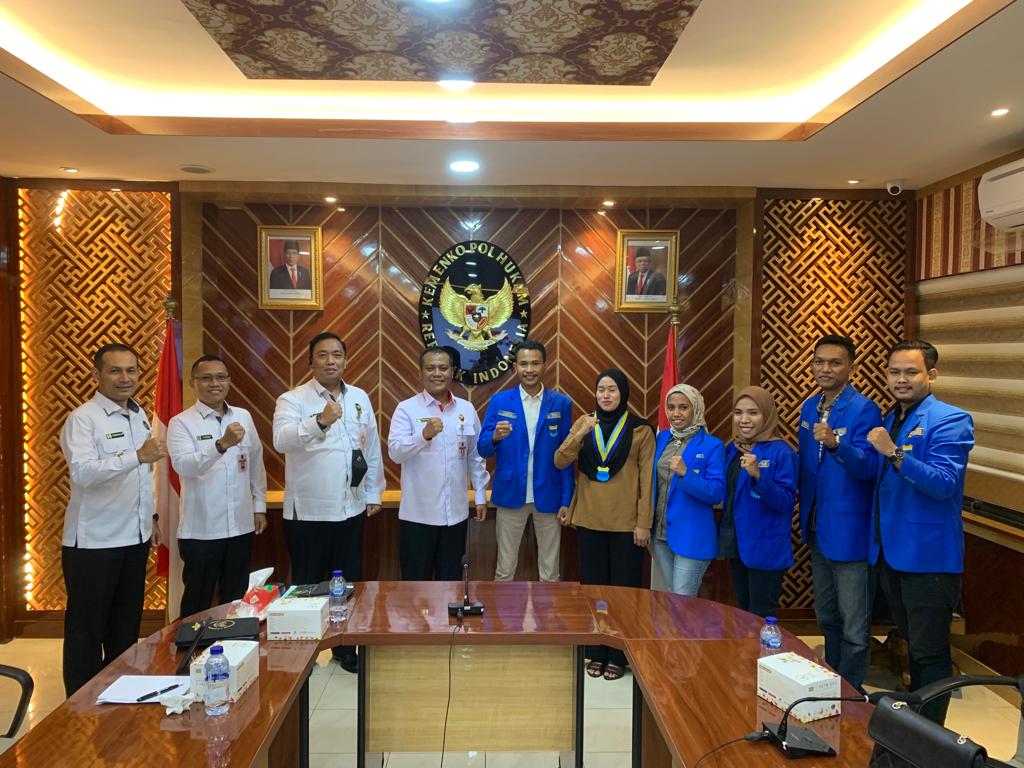 PB PMII saat berkunjung ke kantor Kemenkopolhukam