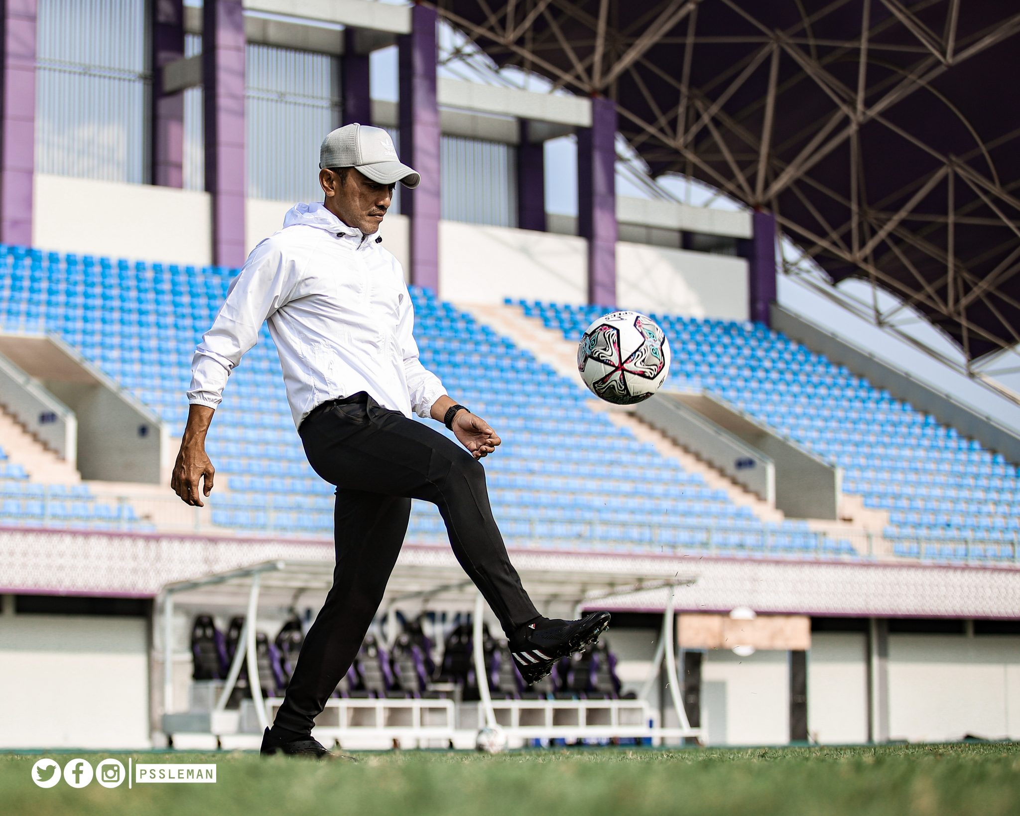 Pelatih PSS Seto Nurdiantoro