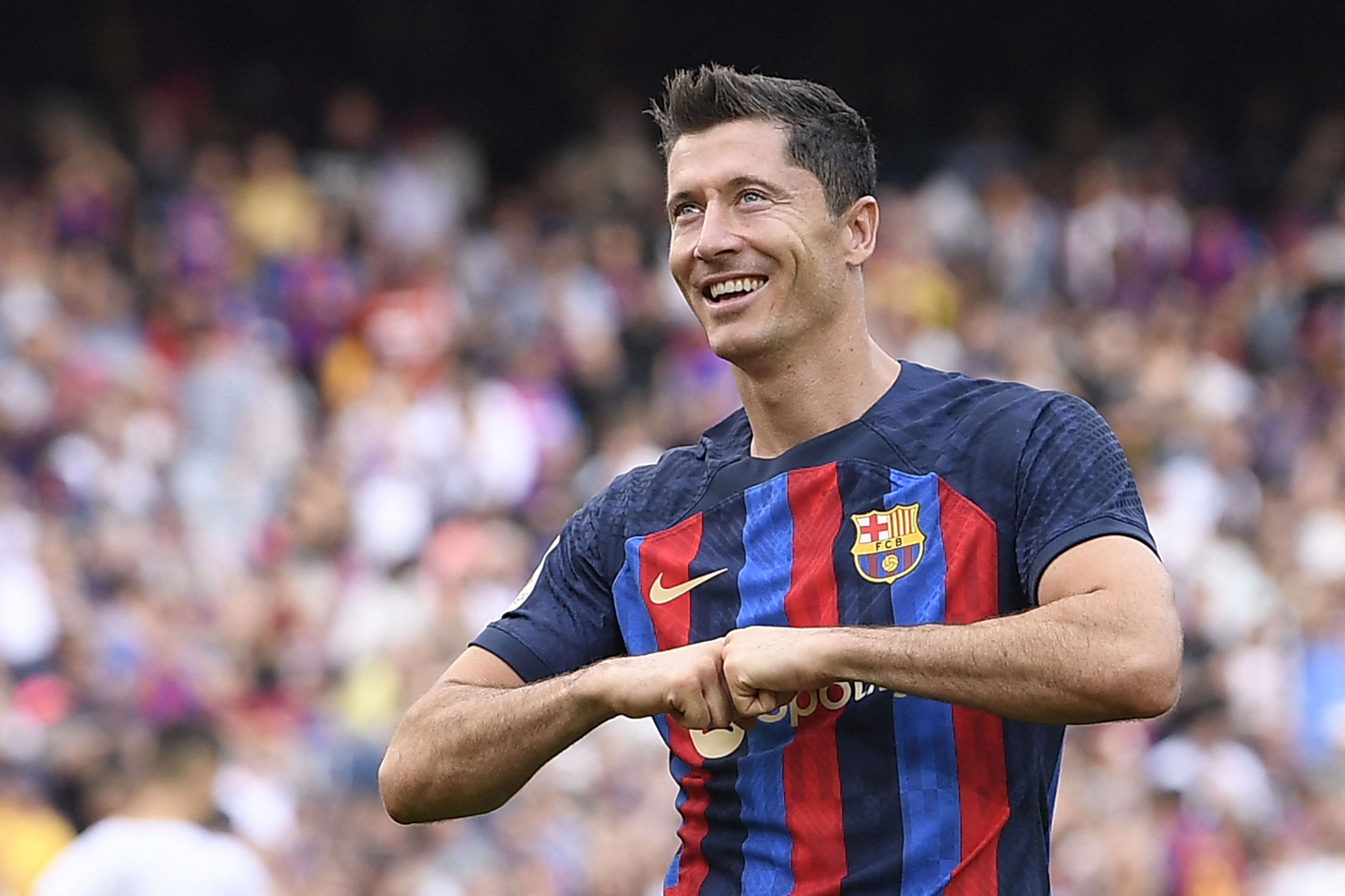 Penyerang Barcelona Robert Lewandowski