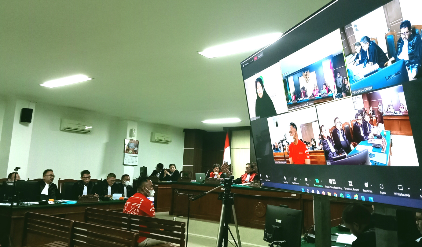 Sidang lanjutan Pengadilan HAM Paniai di Pengadilan Negeri Makassar Kelas 1A, Sulawesi Selatan, Rabu (28/9).