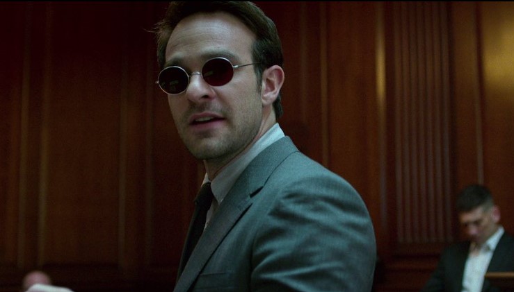 Charlie Cox sebagai Daredevil dalam serial yang tayang di Disney+ Hotstar.