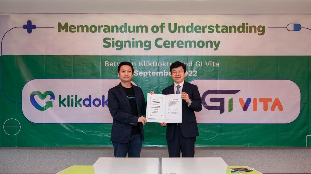 Penandatanganan MoU antara KlikDokter dan GI VITA dalam bisnis layanan kesehatan digital yang menyasar pasar Indonesia.