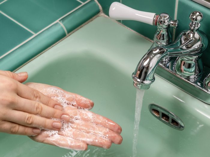 Mencuci tangan