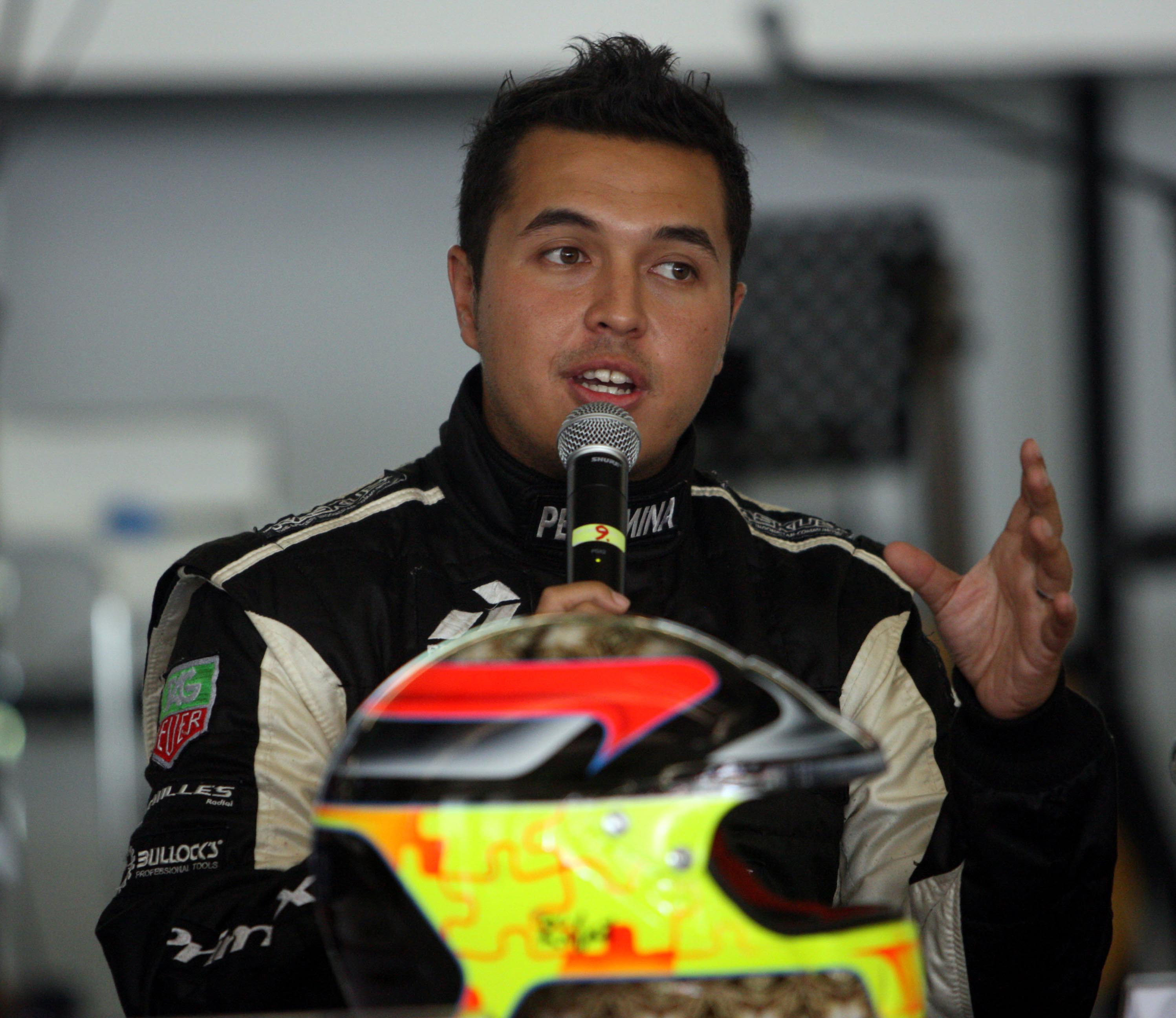 Pereli Indonesia dari Mitsubishi Xpander Rally Team Rifat Sungkar