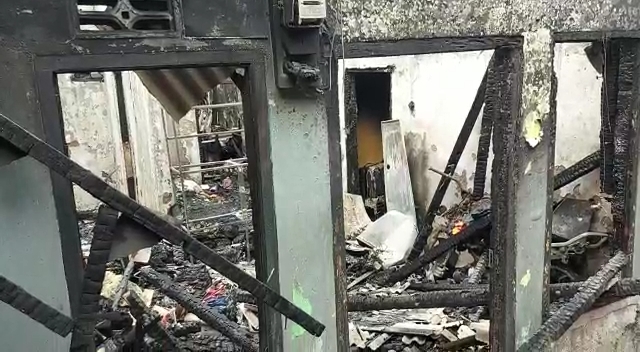 Kondisi rumah yang terbakar di Kampung Sudimampir RT 04 RW 24 Desa/Kecamatan Padalarang, Kabupaten Bandung Barat, Kamis (29/9).