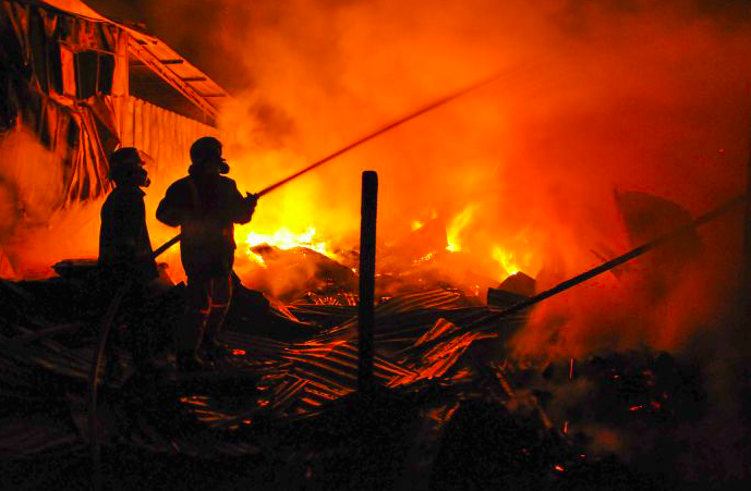 Seorang Perempuan Diduga Alami Pelecehan Saat Kebakaran di Jaksel