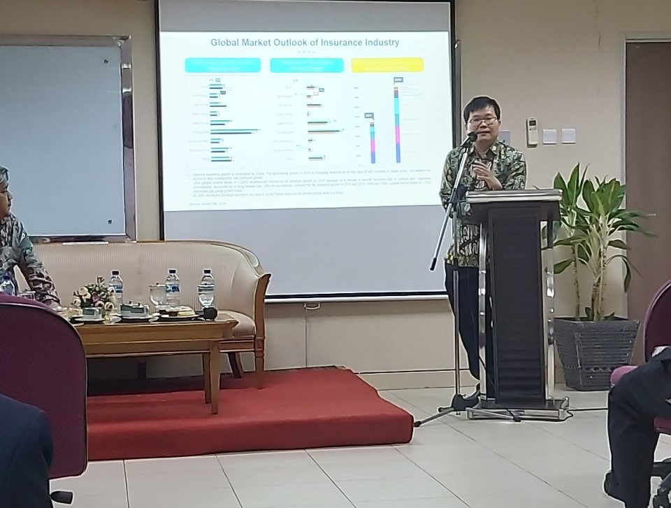 Herman Huang, pegiat IT 