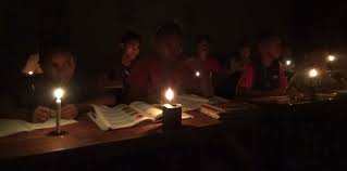 Bertahun-tahun anak-anak Desa Aransina, Kecamatan Ile Mandiri, Kabupaten Flores Timur belajar menggunakan penerang lilin.  