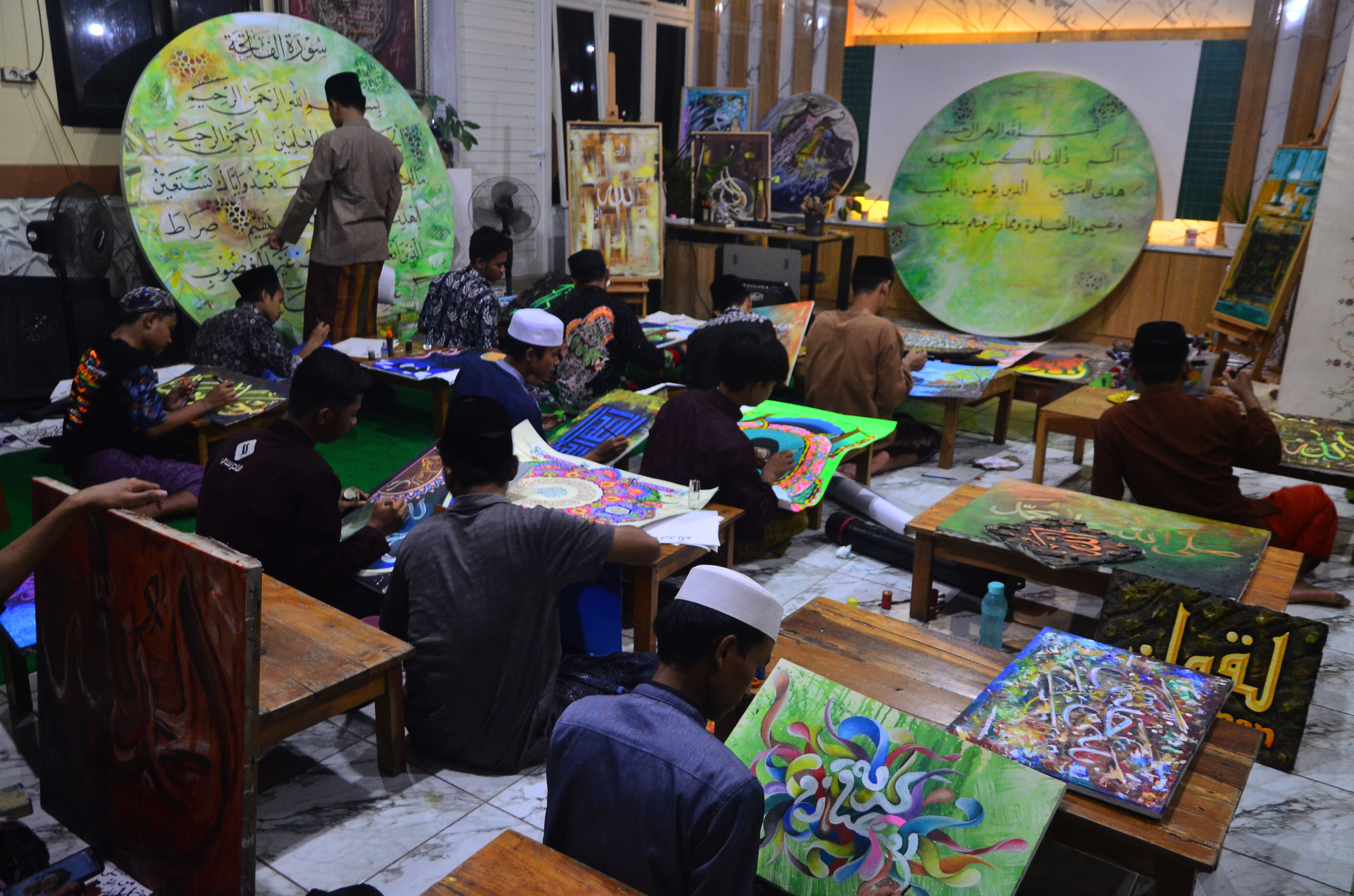 Santri di pondok pesantren