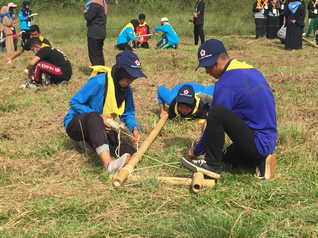 Kegiatan ektrakurikuler bagi siswa SMK-PP Negeri Banjarbaru sebagai bagian membentuk karakter siswa.
