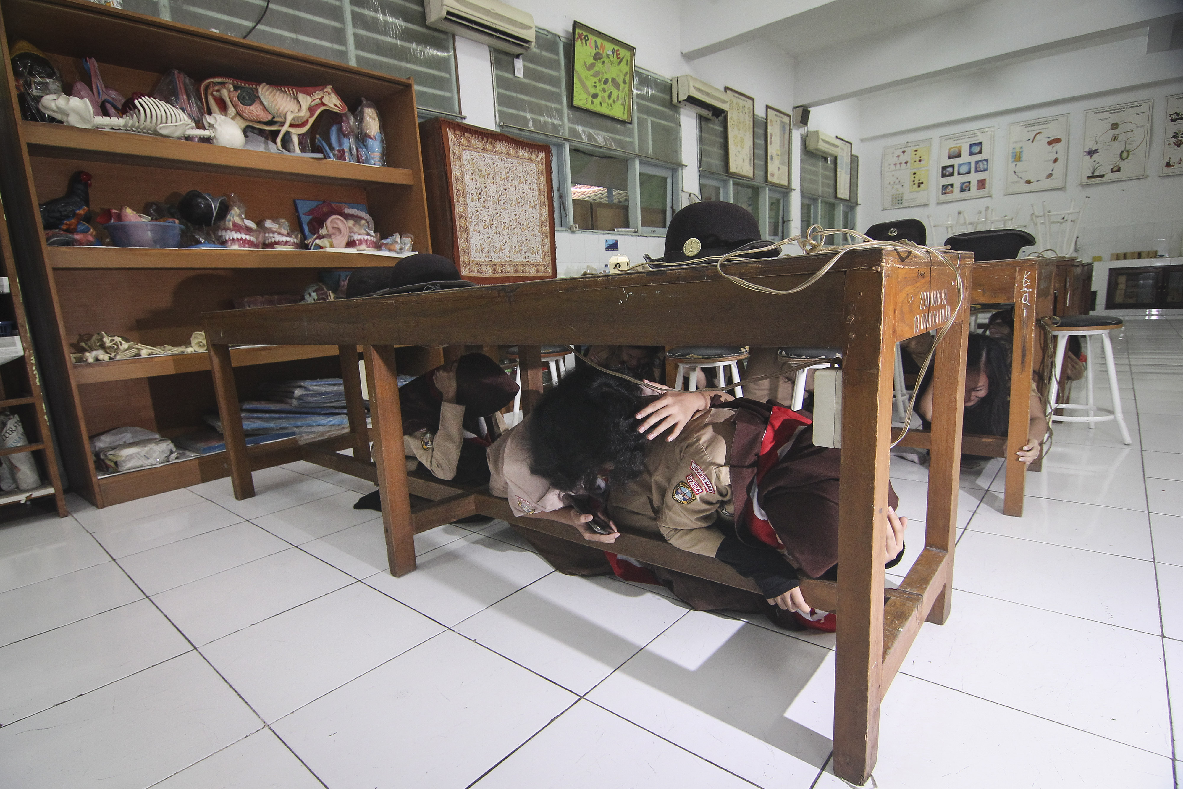 Simulasi bencana di SMAN 78, Jakarta, beberapa waktu lalu.