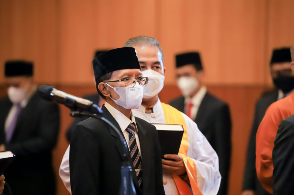 Acara pelantikan Prof. Dr. Drs I Nengah Duija, M.Si sebagai Direktur Jenderal Bimbingan Masyarakat Hindu, Kemenag di Jakarta, Jumat (16/9).