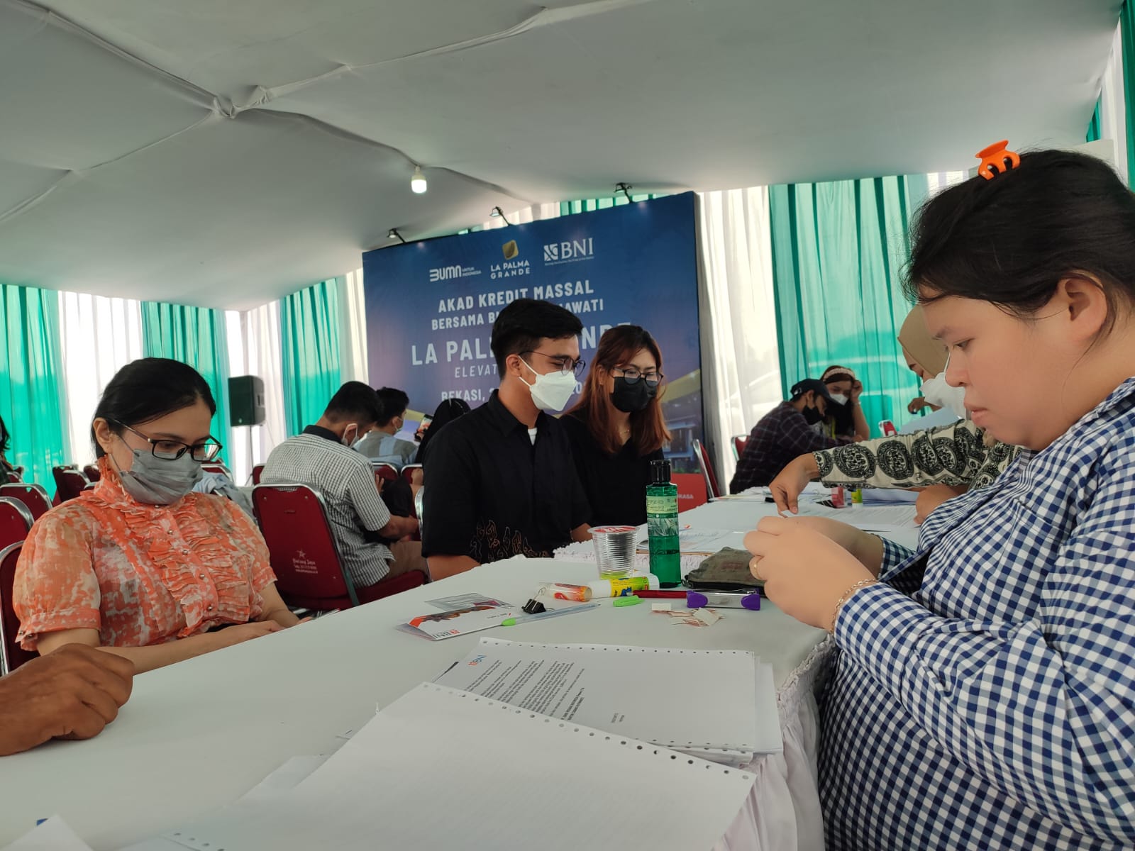 Akad kredit massal konsumen La Palma dengan BNI