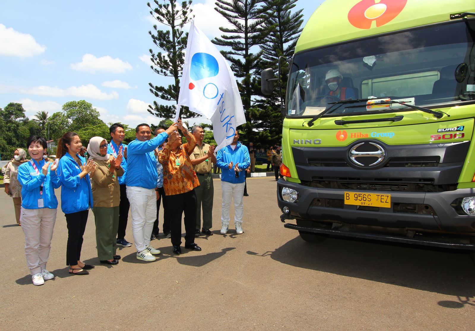 PT Amerta Indah Otsuka meluncurkan program Otsuka Blue Planet di Jakarta.