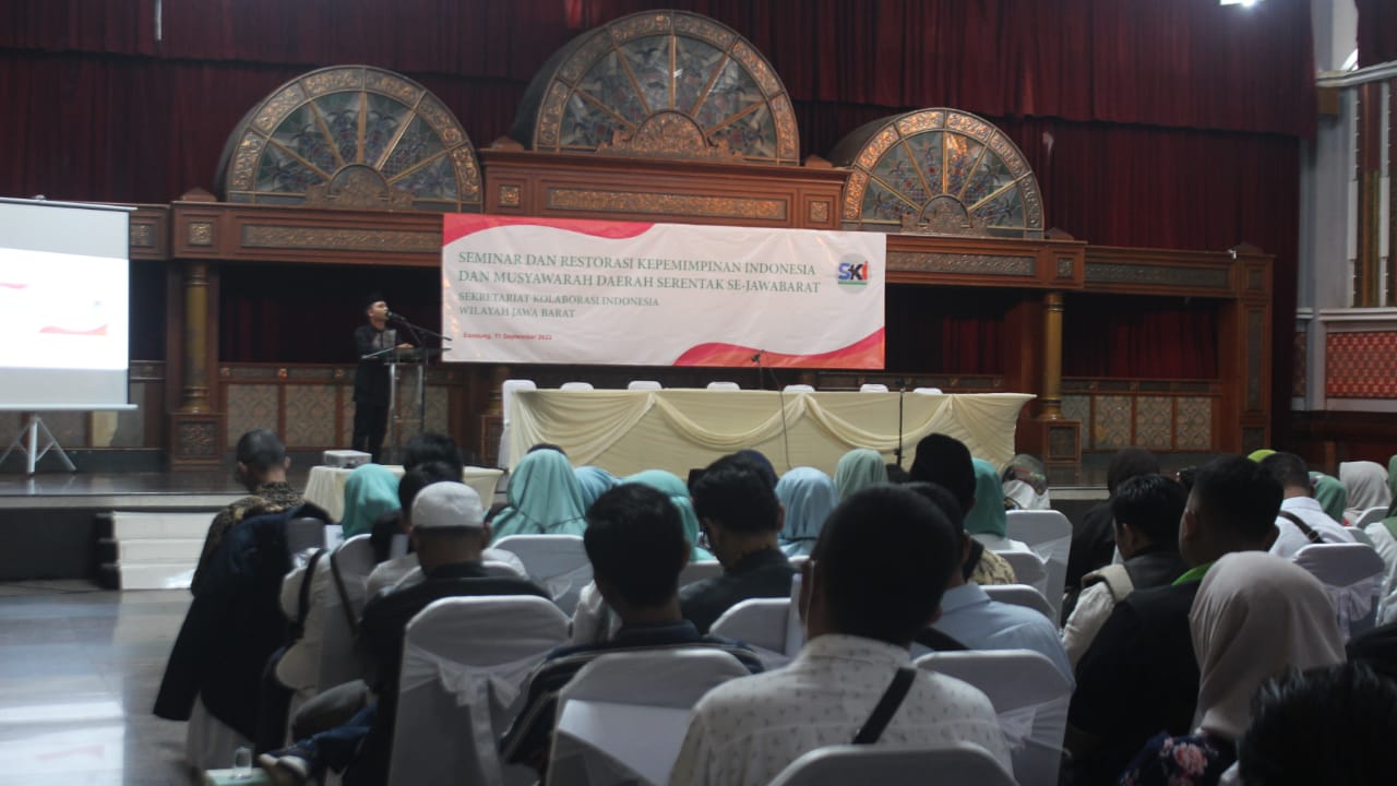 Seminar dan Restorasi Kepemimpinan Indonesia dan Musda Serentak se-Jawa Barat digelar Sekretariat Kolaborasi Indonesia (SKI). 
