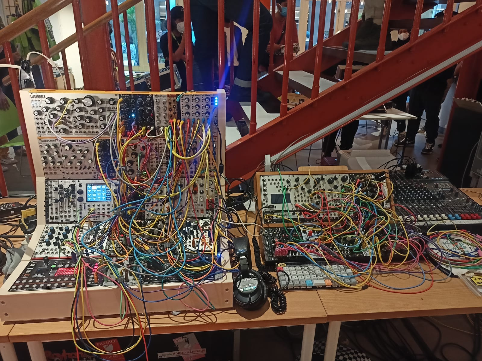 Synthesizer modular