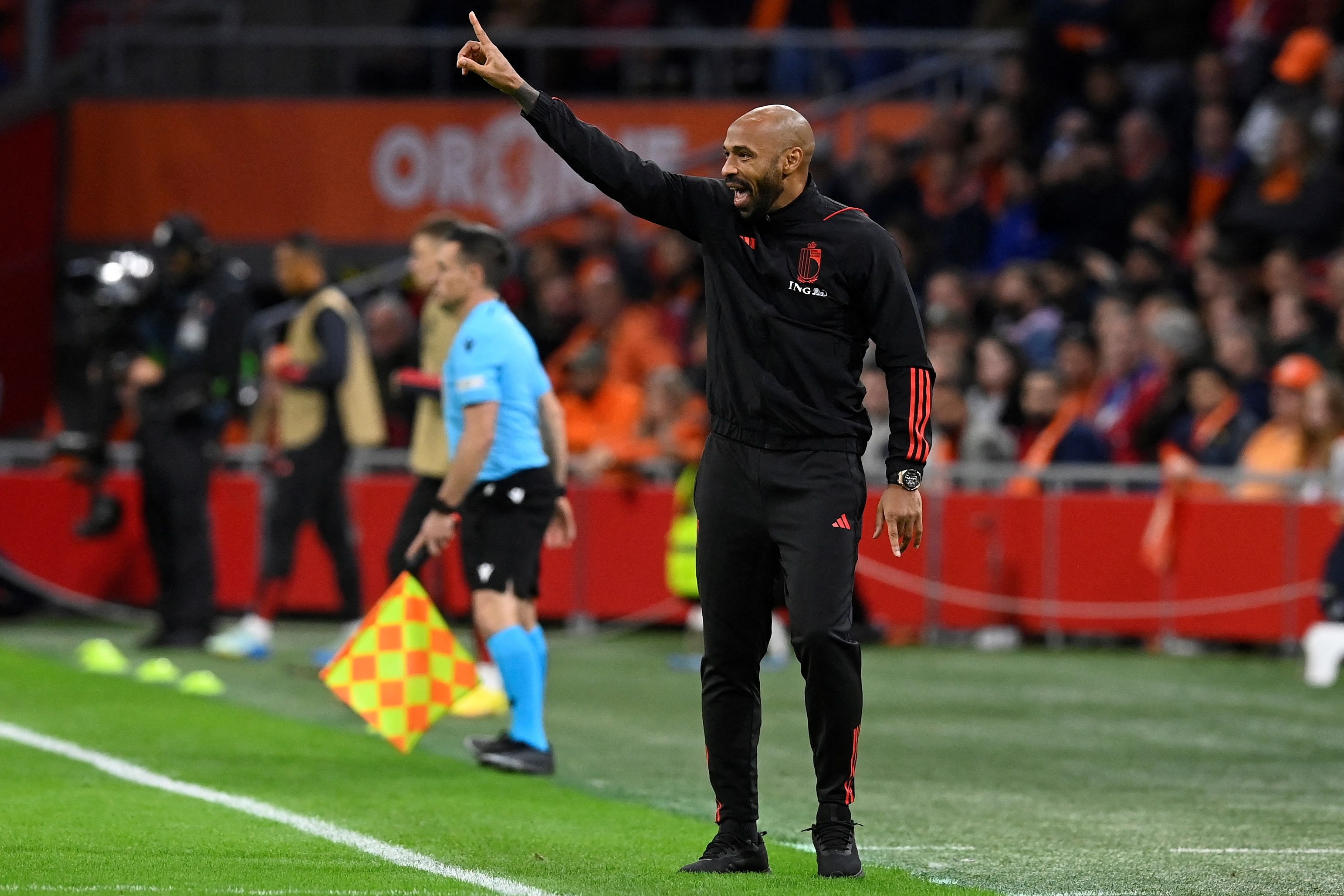 Asisten pelatih timnas Belgia Thierry Henry