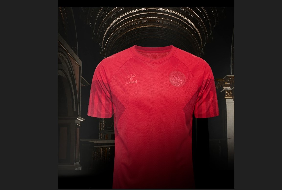 Jersey yang akan dikenakan timnas Denmark di Piala Dunia 2022.