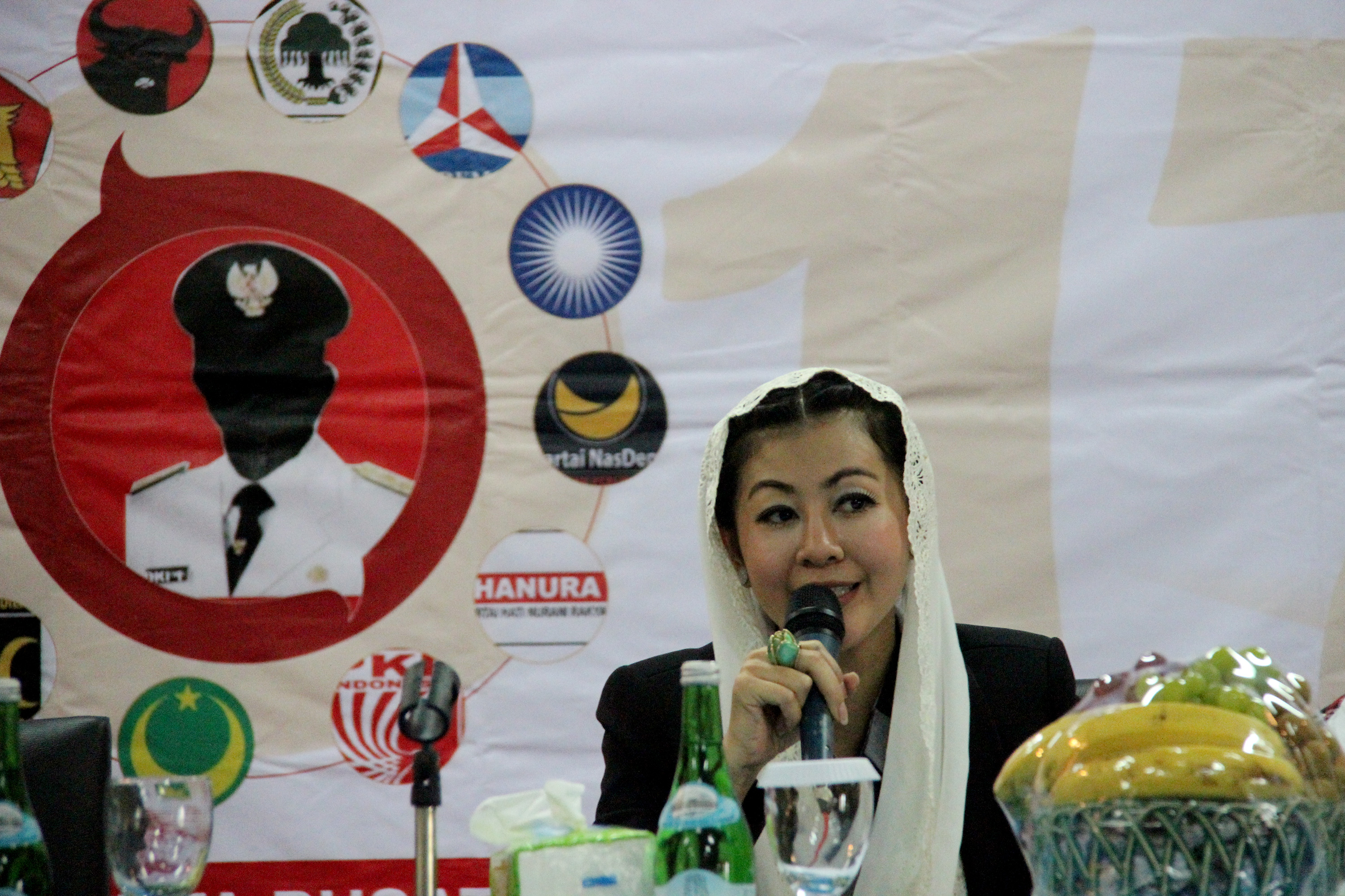 Potret Hasnaeni Moein saat menjadi pembicara beberapa tahun lalu.