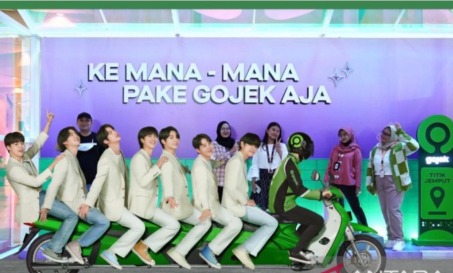BTS | Gojek Space Installation di Mall Gandaria City, Jakarta