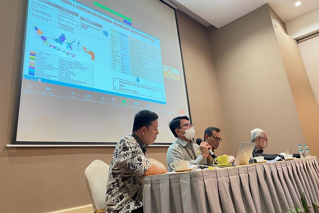  Meninjau Tantangan dan Peluang Pengembangan Beras Berkelanjutan