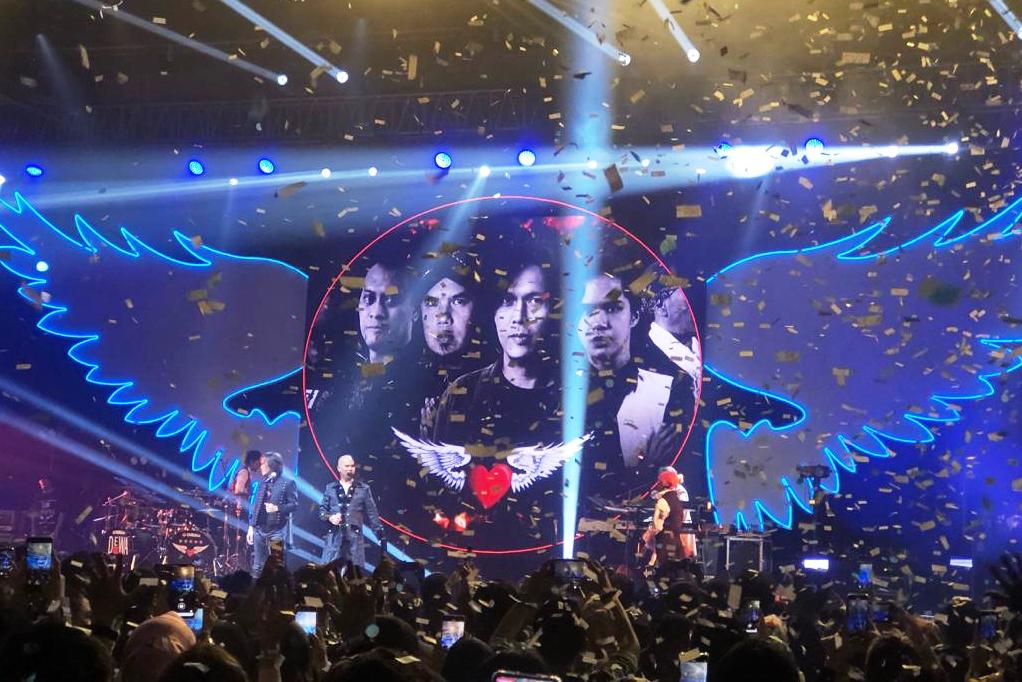 Konser Dewa, persembahan terbaik bank bjb untuk nasabah.  