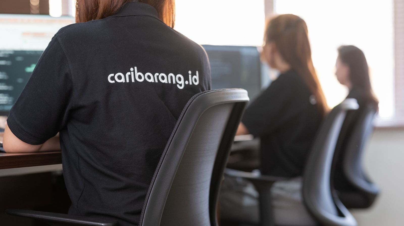 Ilustrasi customer service Carbarang.id