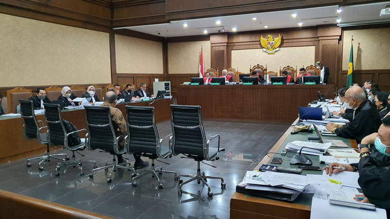 Sidang kasus korupsi perizinan persetujuan ekspor (PE) minyak sawit atau crude palm oil (CPO) oleh Kemendag. 